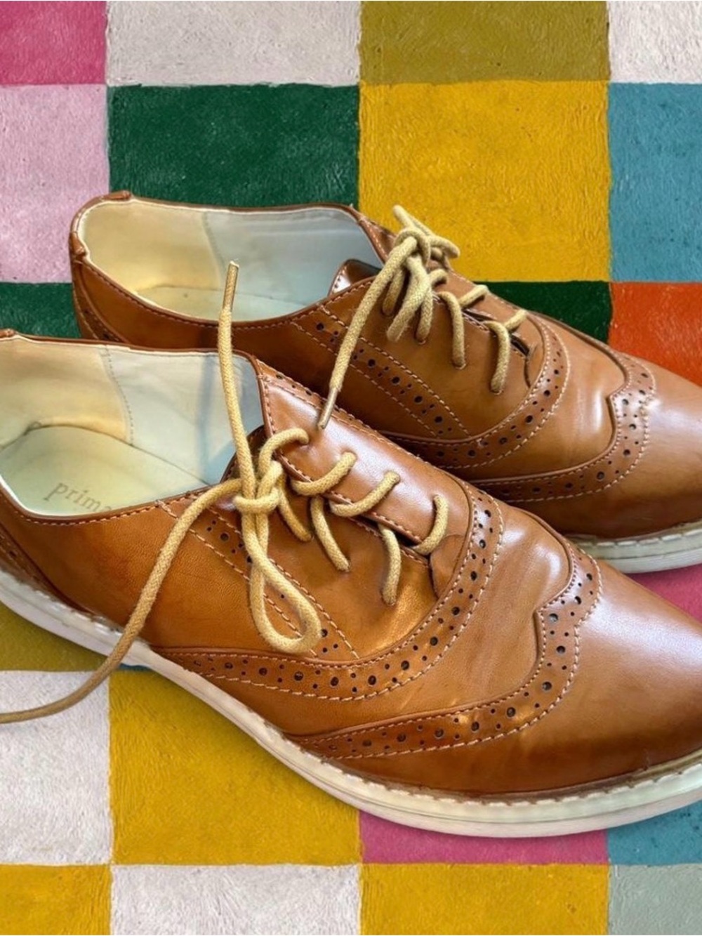Women’s Tan Faux Leather Wingtip Oxford Shoes